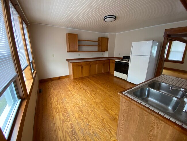 Foto del edificio - 106 Everett St