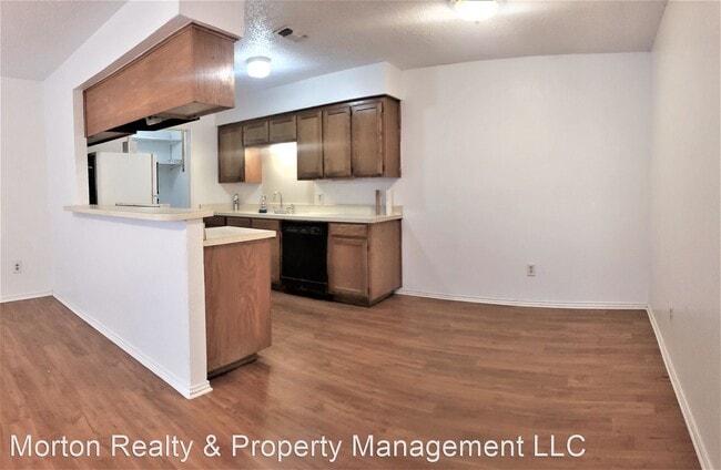 Building Photo - 2 br, 2 bath House - 1063 Irene St