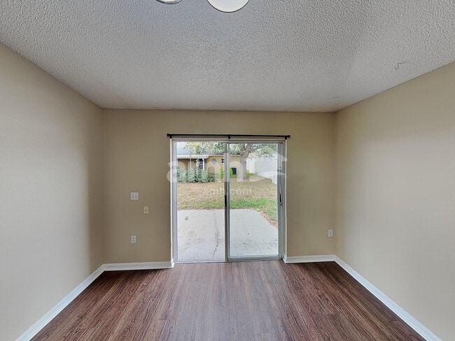 Building Photo - 11323 Camus Ln