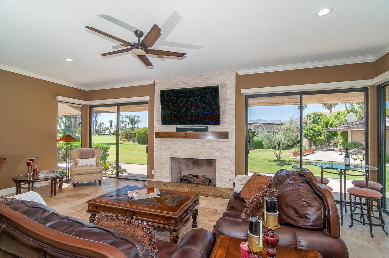 Foto principal - 5 Briarcliff Ct