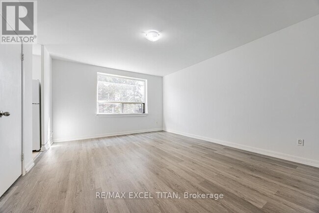 Photo du bâtiment - 4 Hill Heights Rd