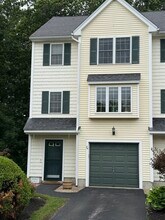Building Photo - 7 Partridge Ln