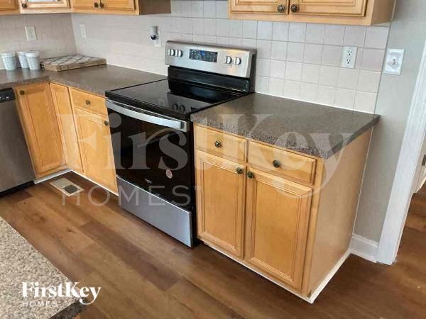 Foto del edificio - 3476 Waterway Dr