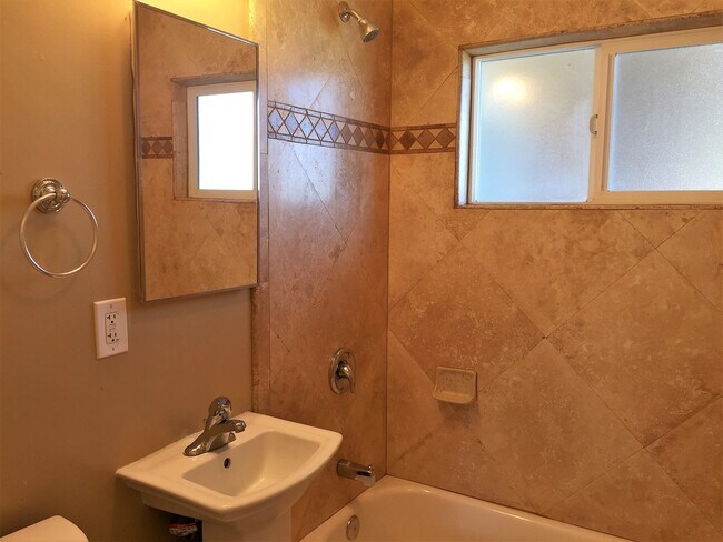 Foto del edificio - Gorgeous Unit in Imperial Beach!
