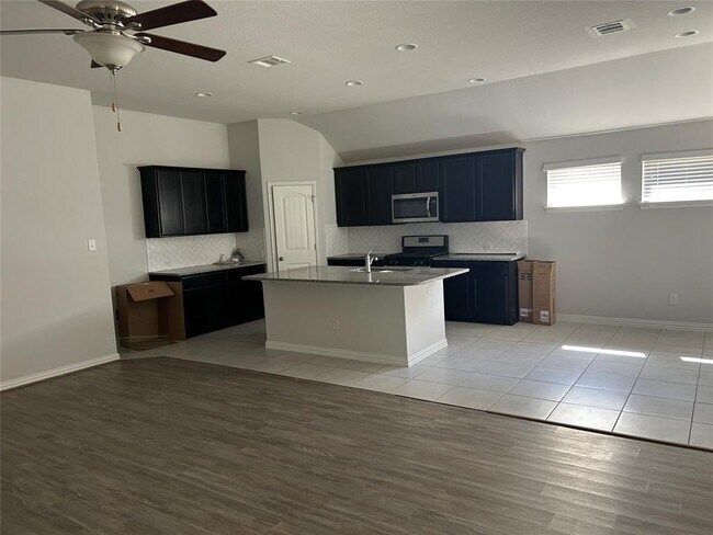 Foto del edificio - 19804 Rhiannon Ln