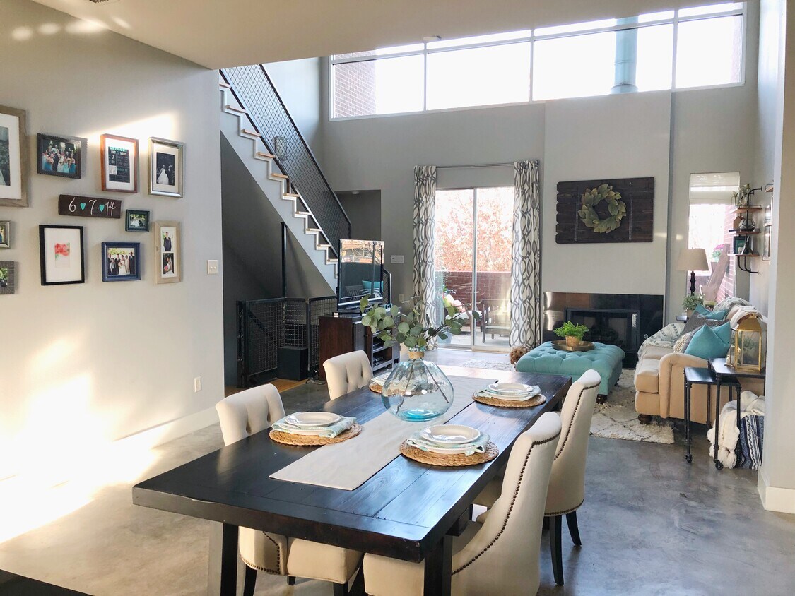 1204 Fairmount Ave, Fort Worth, TX 76104 Townhome Rentals in Fort