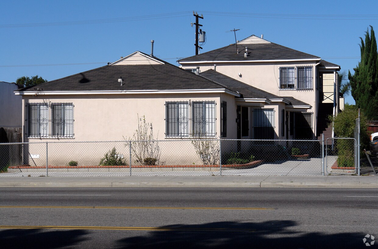 Primary Photo - 805 S Prairie Ave