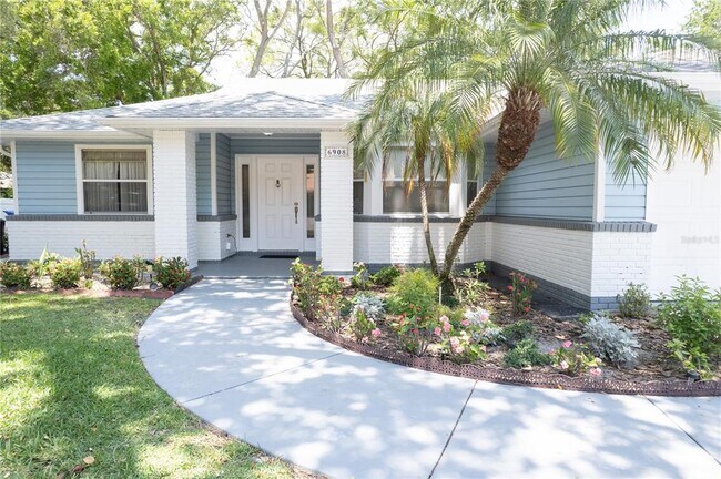 Foto del edificio - 6908 Arbor Oaks Cir