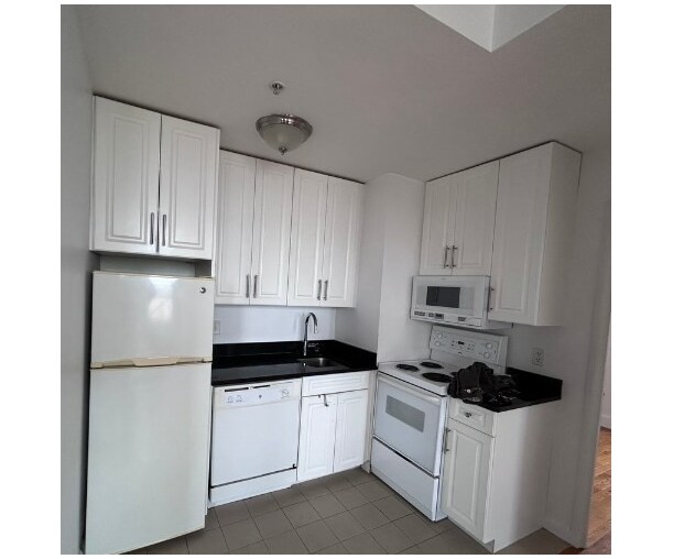 Foto principal - 483 Beacon St