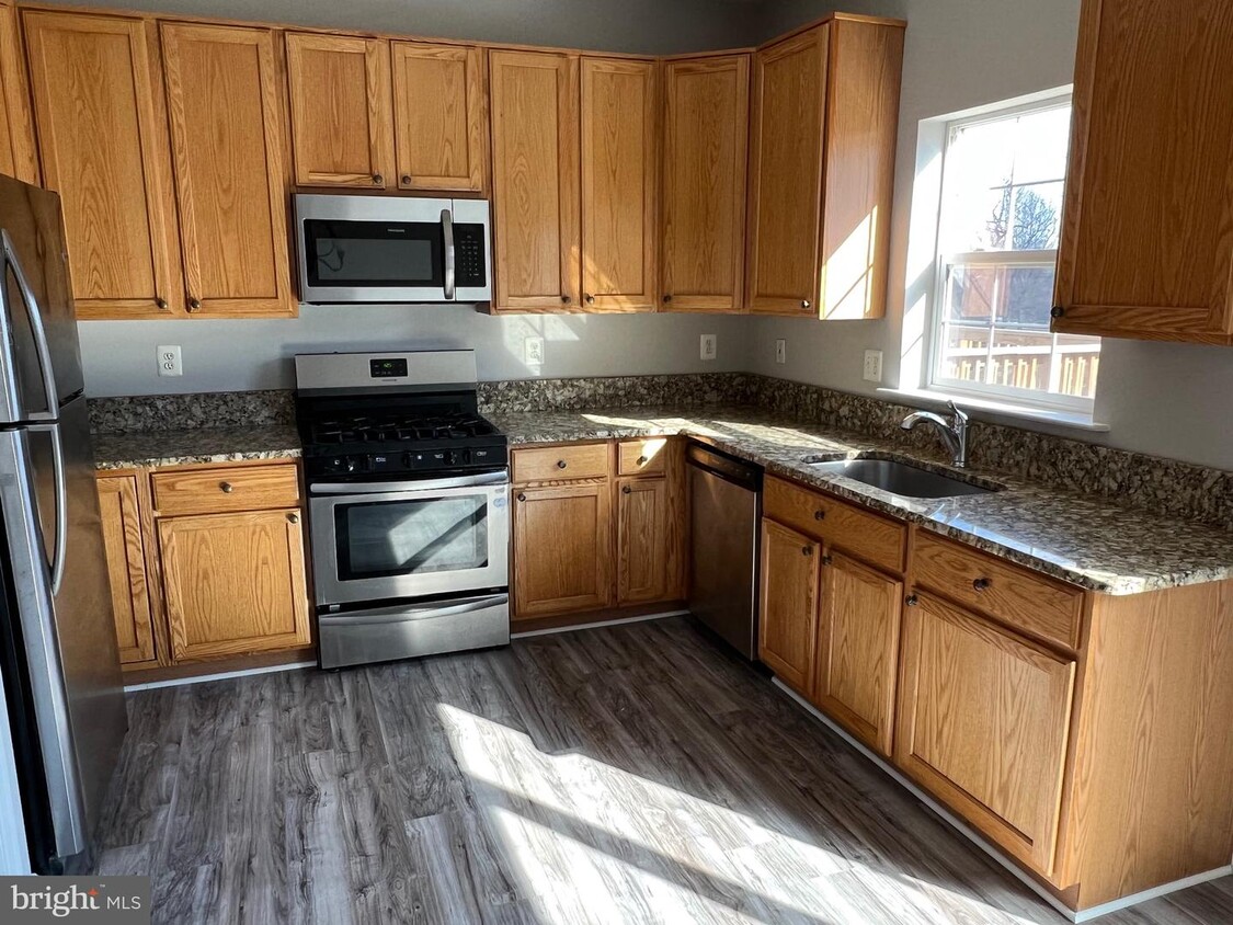 614 Wild Hunt Rd, Frederick, MD 21703 - Townhome Rentals in Frederick MD |  Apartments.com