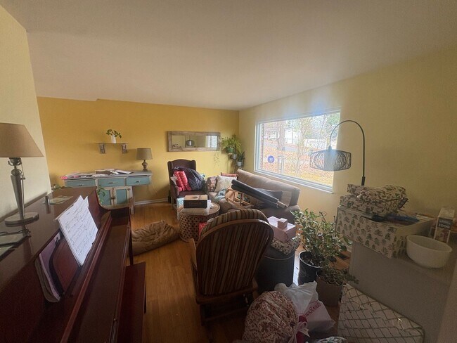 Building Photo - Cozy West Knoxville 3BR/1.5BA Home