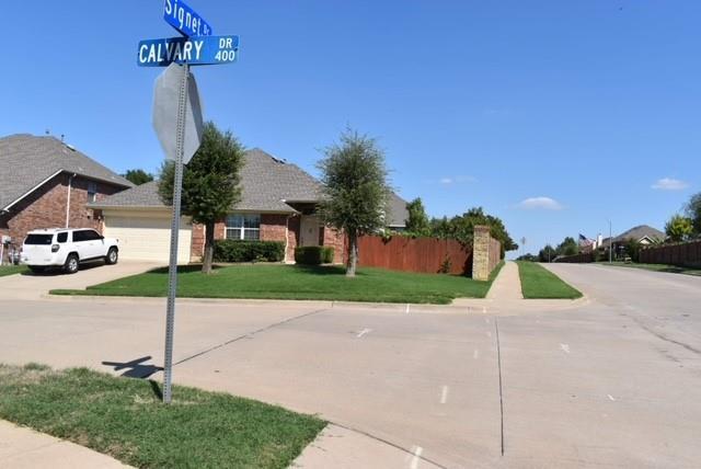 Building Photo - 411 Calvary Dr