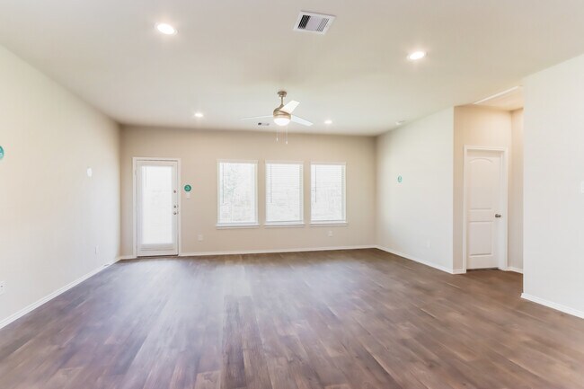 Building Photo - 6420 BANANA BAY CT