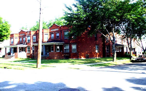Primary Photo - 3206 Library Ave
