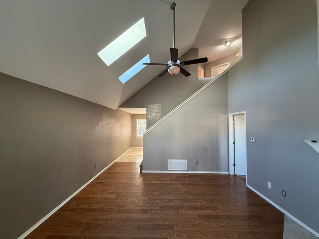 Building Photo - Spacious 4BR in Moore