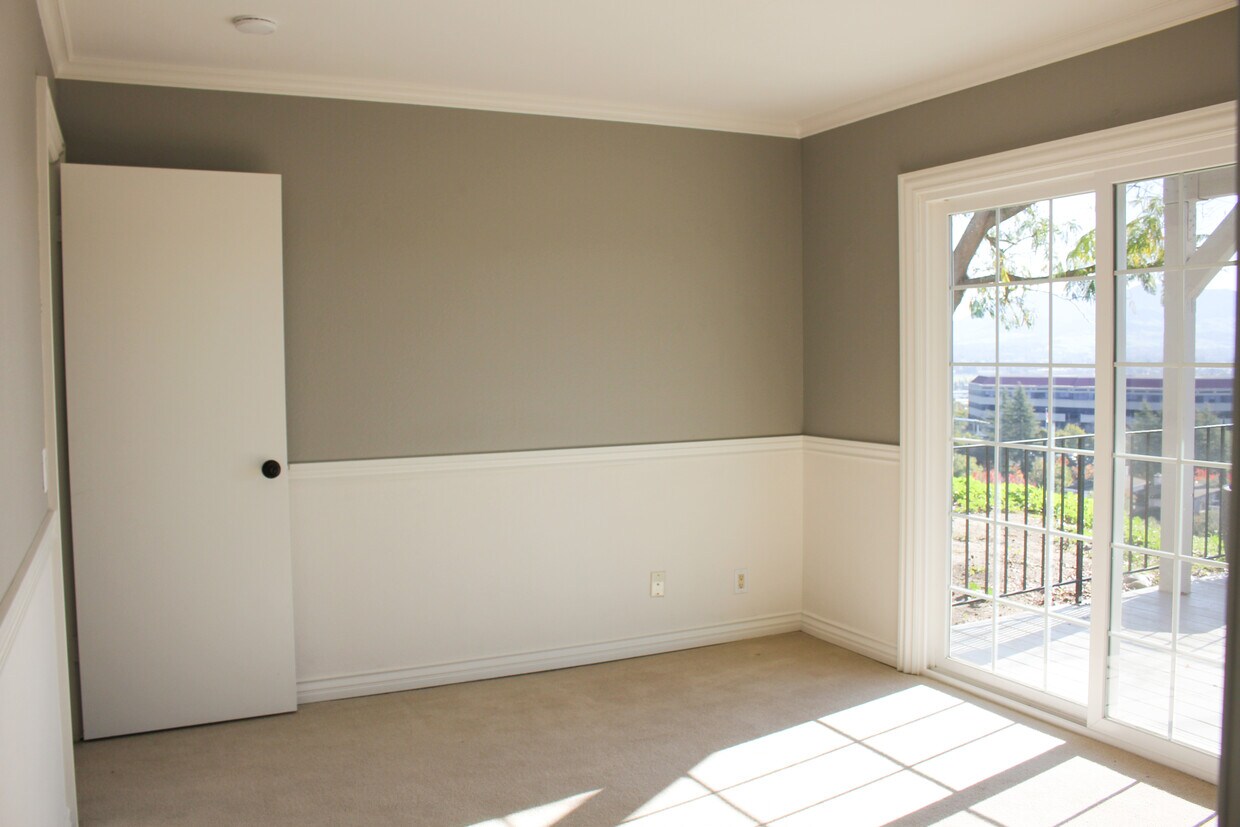 Foto principal - 4874 Starflower Dr