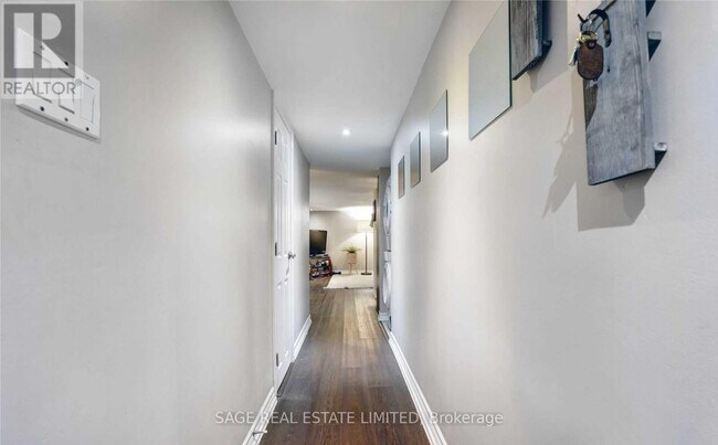 Photo du bâtiment - 95 Hillsdale Ave E