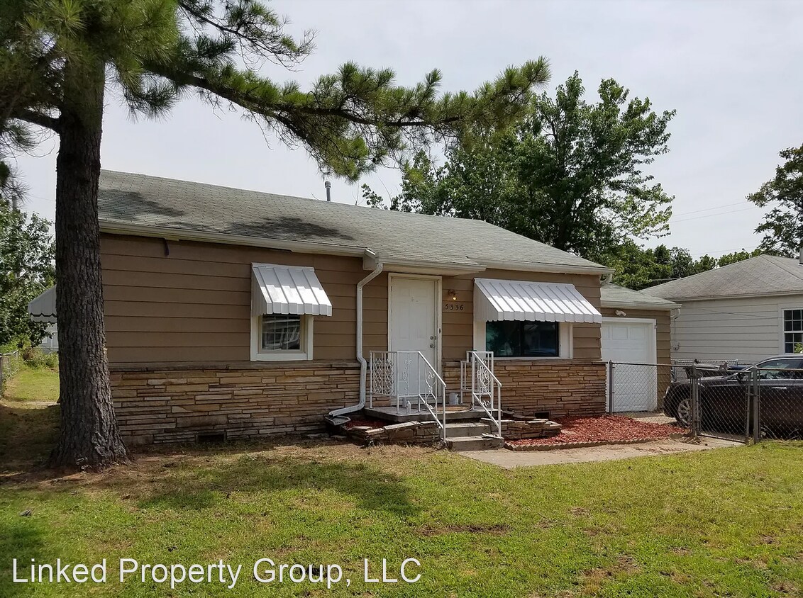 Primary Photo - 3 br, 1 bath House - 5336 W 11th St