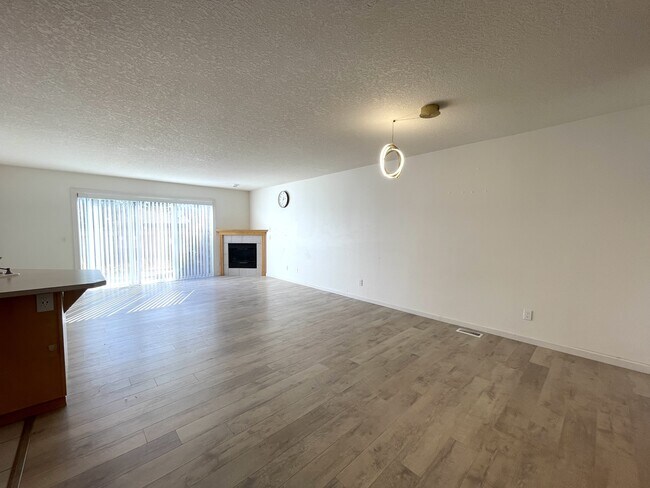 Building Photo - 14496 NW Alta Ln