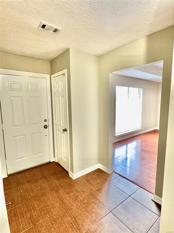 Foto del edificio - 5931 Brewbaker Blvd