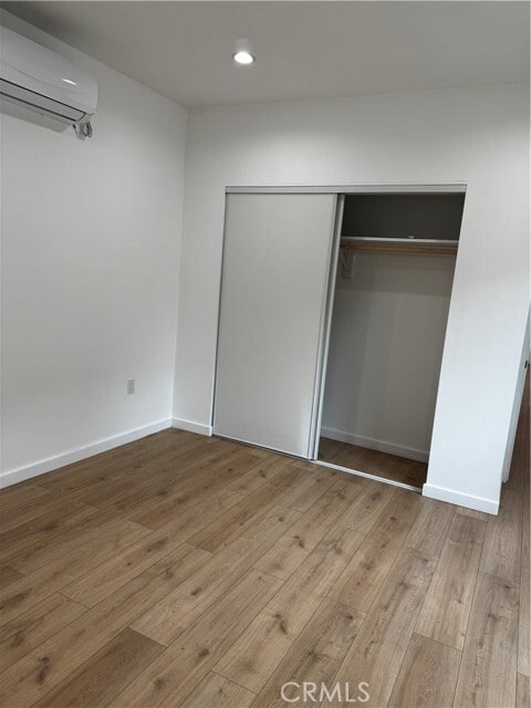 Foto del edificio - 9431 Nagle Ave