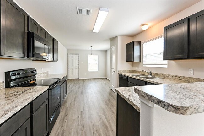 Foto del edificio - 22355 Porter Mountain Trl