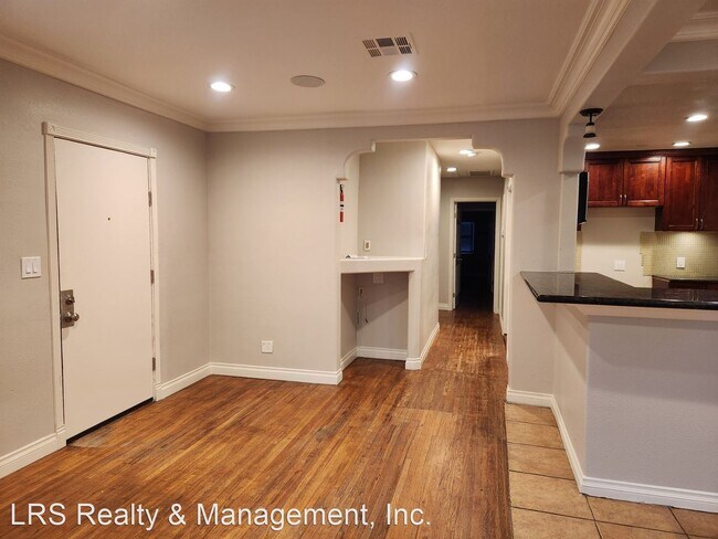 Building Photo - 3 br, 2 bath House - 21057 Runnymede St.