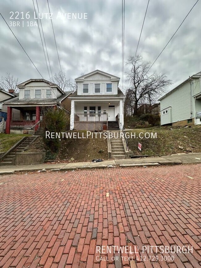 Building Photo - 3 Bedroom Home in Carrick - Section 8 Only