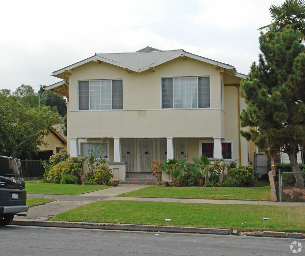 Building Photo - 1707 4th Ave