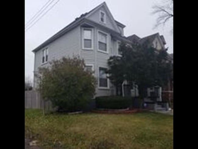 Building Photo - 1110 Ferdinand St