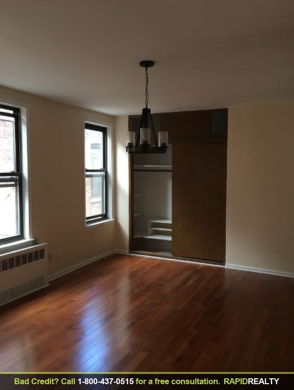 Building Photo - 306 86th St