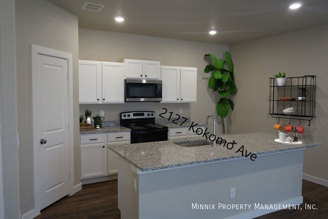 Foto del edificio - 2127 Kokomo Ave