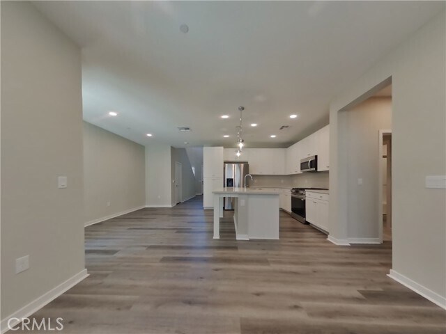 Building Photo - 28201 Dwight Dr