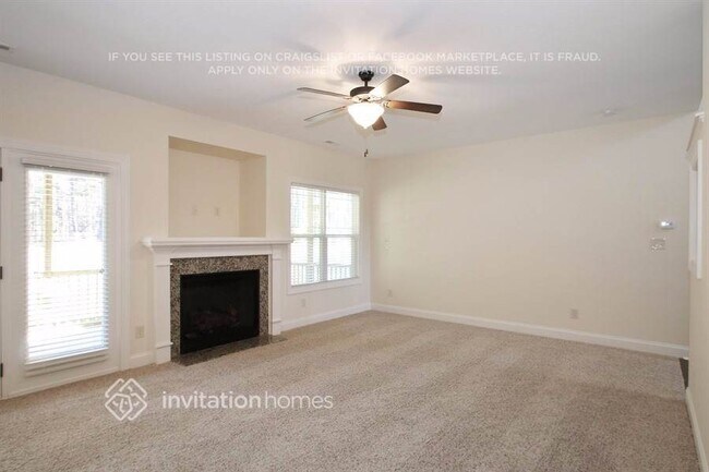 Foto del edificio - 126 Langdon Pointe Dr
