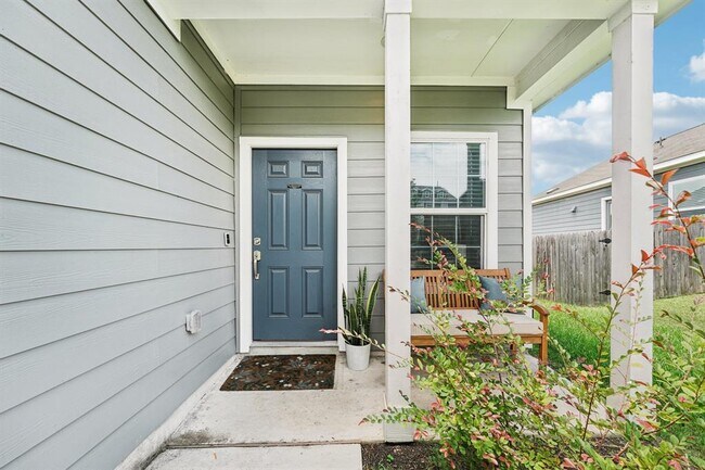 Building Photo - 6013 Eden Dr