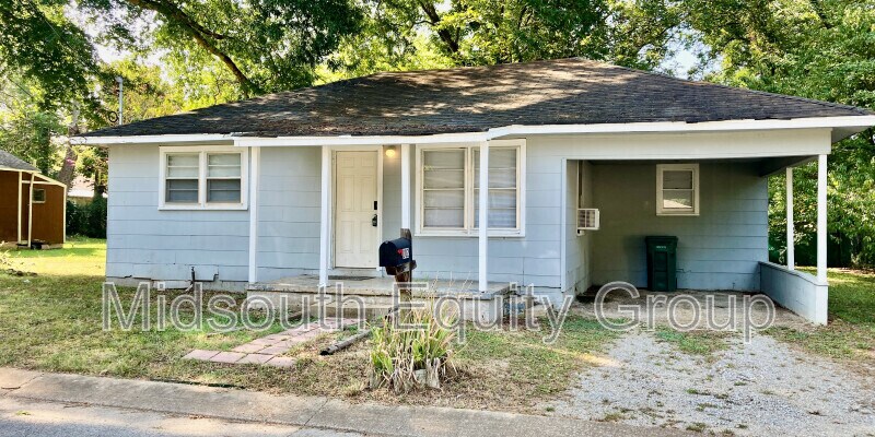Primary Photo - 102 Davidson St