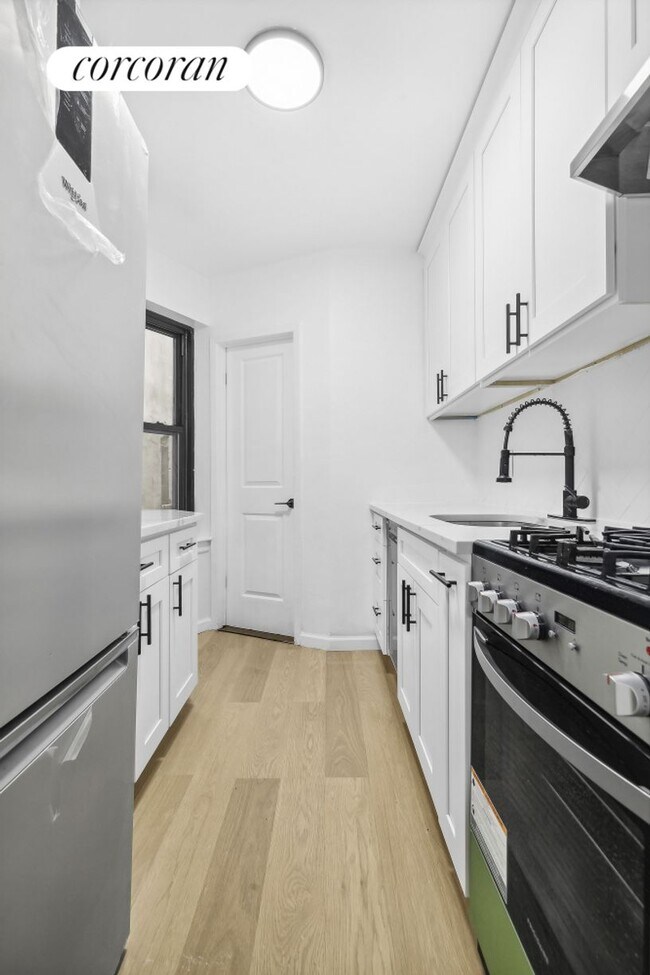 Foto del edificio - 155 W 106th St