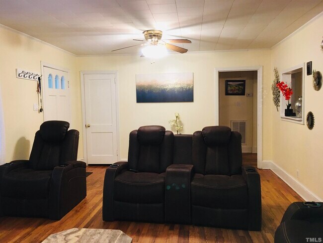 Building Photo - 6832 NC-55