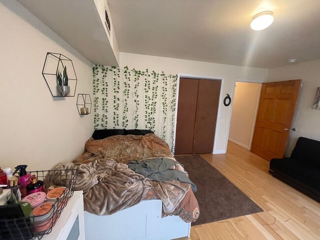 Foto del edificio - 1523 N 17th St