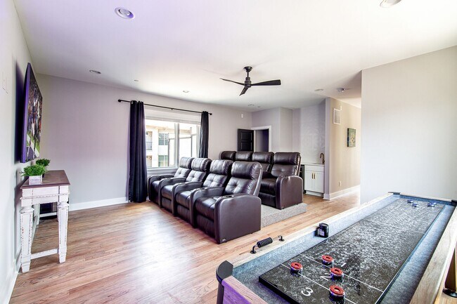 Foto del edificio - 211 31st Ave N