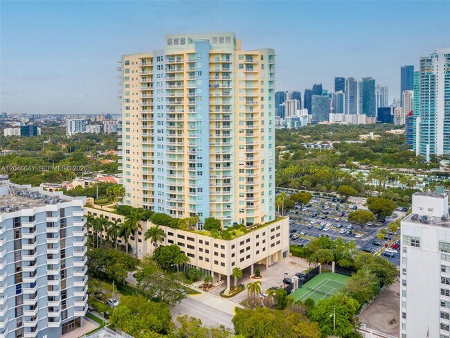 Foto del edificio - 2475 Brickell Ave