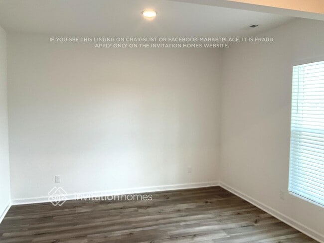 Building Photo - 3816 Lantern Ln