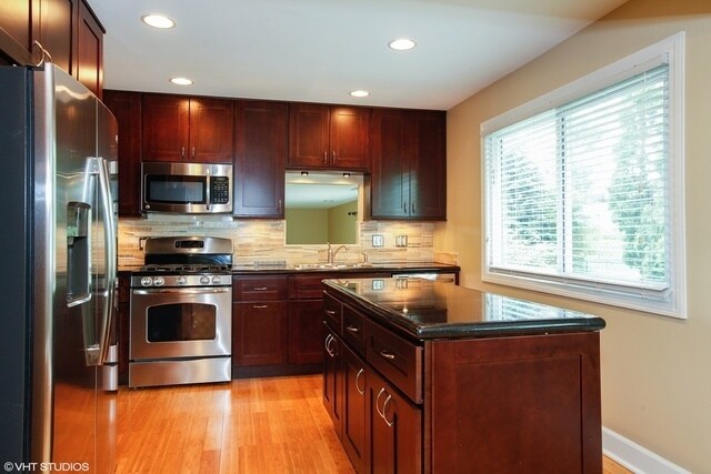 Foto del edificio - 2049 Sunnydale St