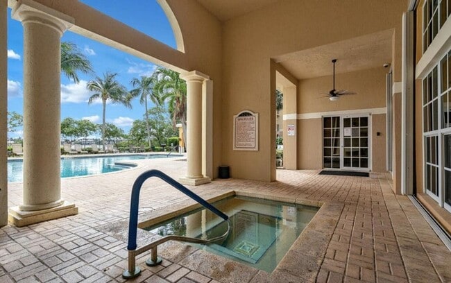 Photo - 200 Scotia Dr House