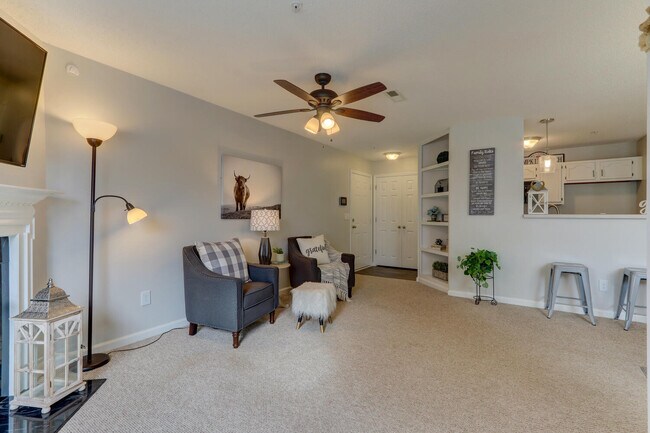 Foto del edificio - 5008 Lawndale Dr