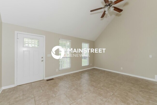 Foto del edificio - 3 Bedroom Pet-Friendly Home in Madison, TN with Main Street Renewal