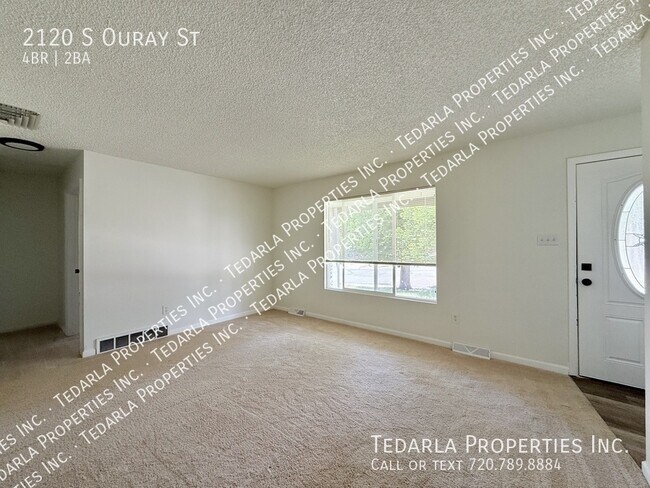 Foto del edificio - 2120 S Ouray St