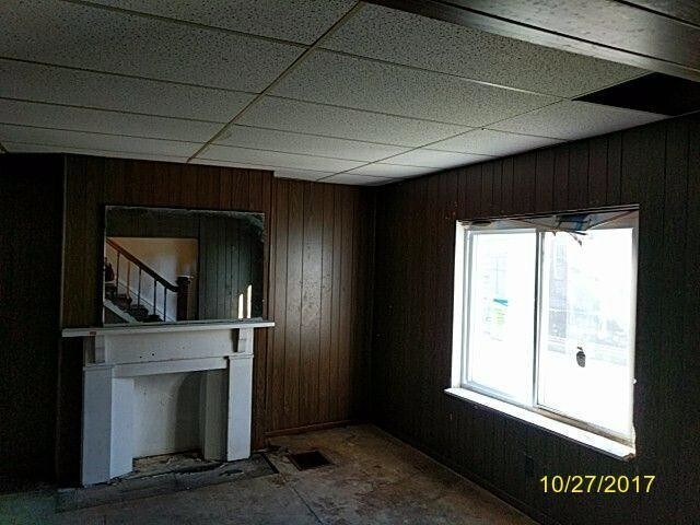 Building Photo - 524 AIRBRAKE AVE