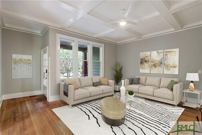 Shared Living Room - 338 E 46th St