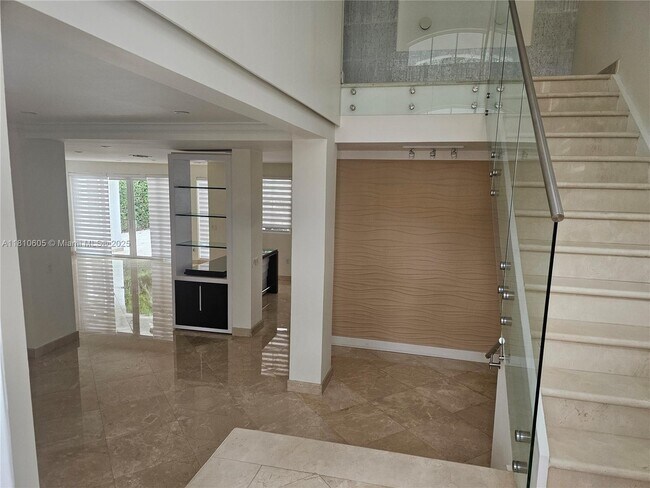 Foto del edificio - 4501 NW 93rd Doral Ct